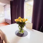 Апартаменты Center 4-room Parking Оулу