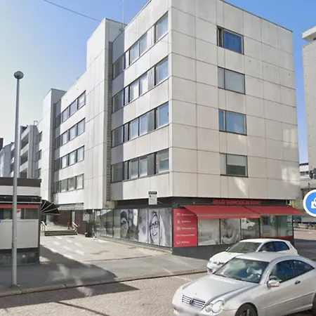 Center 4-room Parking *
