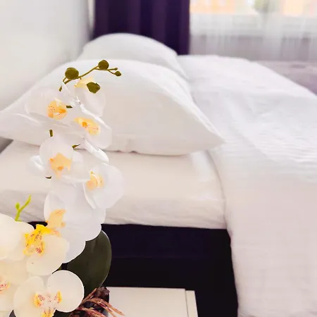 Center 4-room Parking *