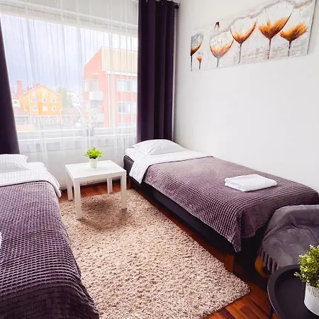 Lejlighed Center 4-room Parking